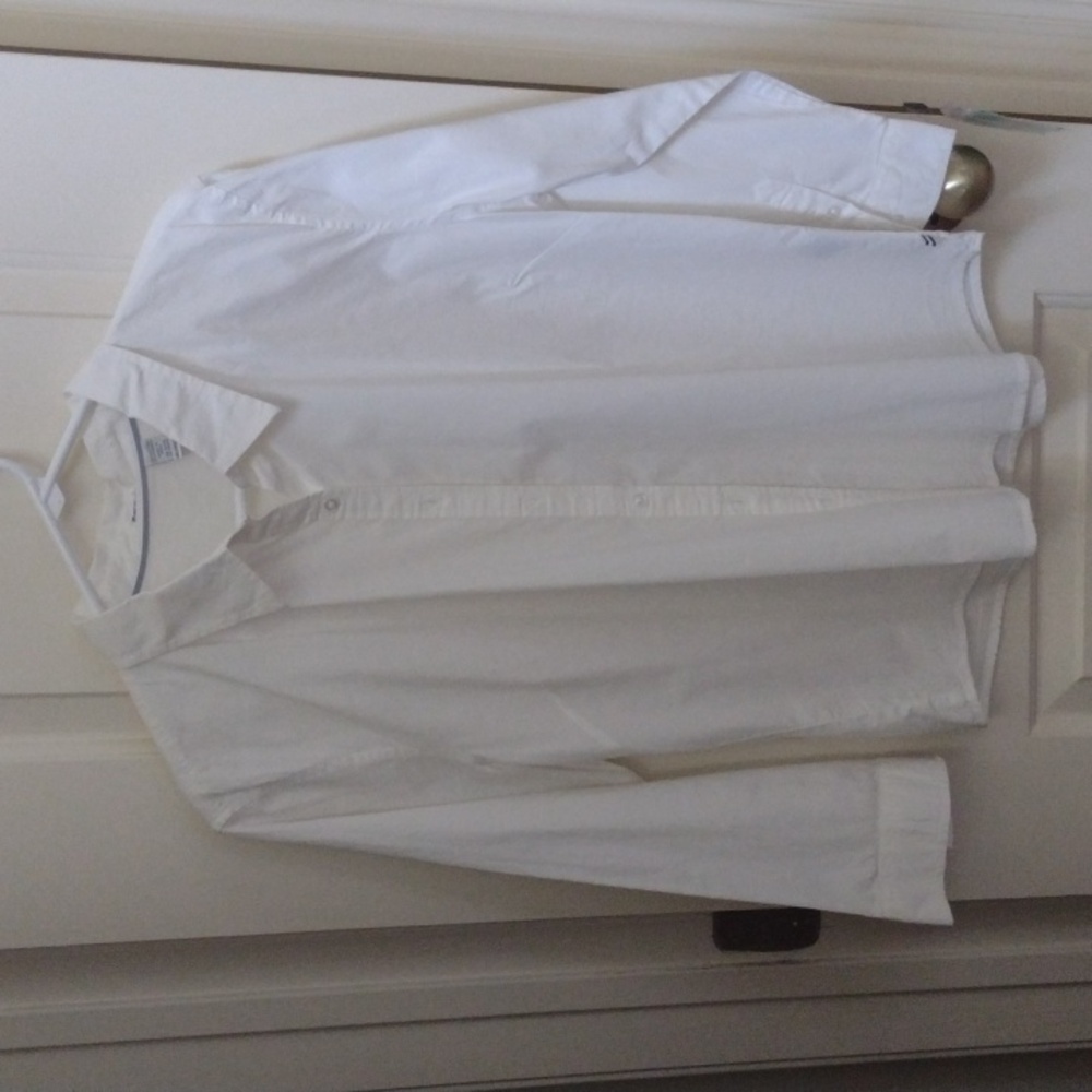 "IZOD Jeans" - Basics Line - Long Sleeve Button Down Stretch Top - XL - NWT